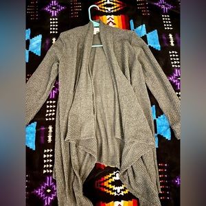 Large Cover Up / Cardigan with no buttons